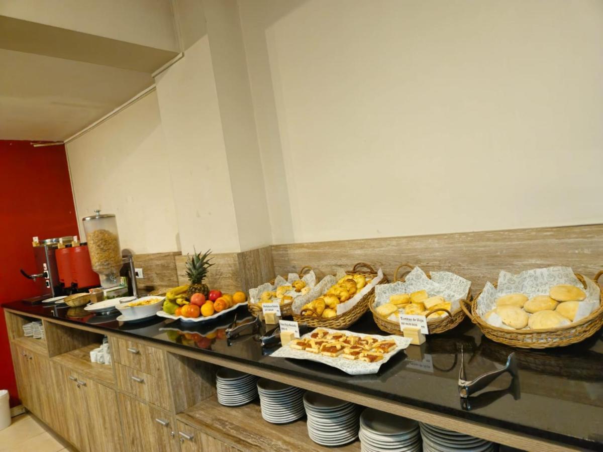 Dakar Hostel Mendoza Bagian luar foto