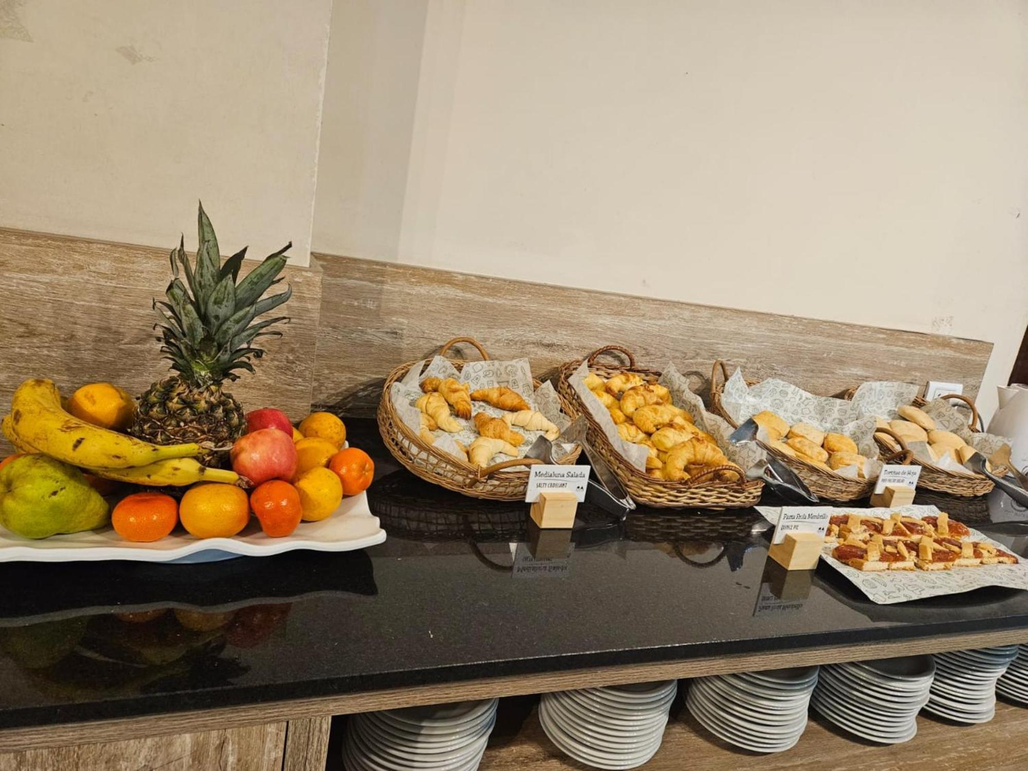 Dakar Hostel Mendoza Bagian luar foto
